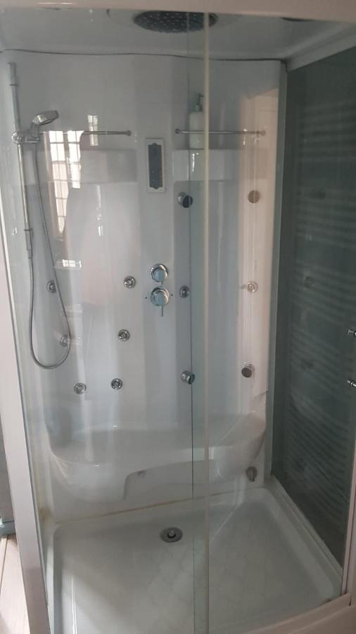 La Boheme Bed & Breakfast Francastel Екстериор снимка