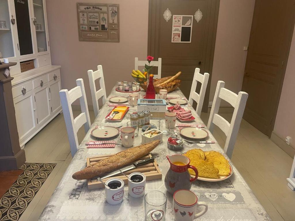 La Boheme Bed & Breakfast Francastel Екстериор снимка