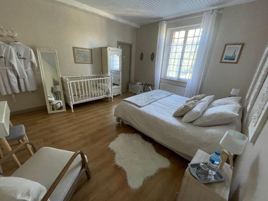 La Boheme Bed & Breakfast Francastel Екстериор снимка
