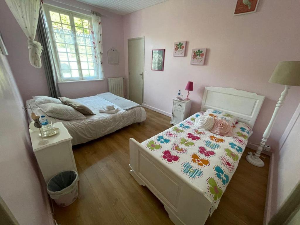La Boheme Bed & Breakfast Francastel Стая снимка
