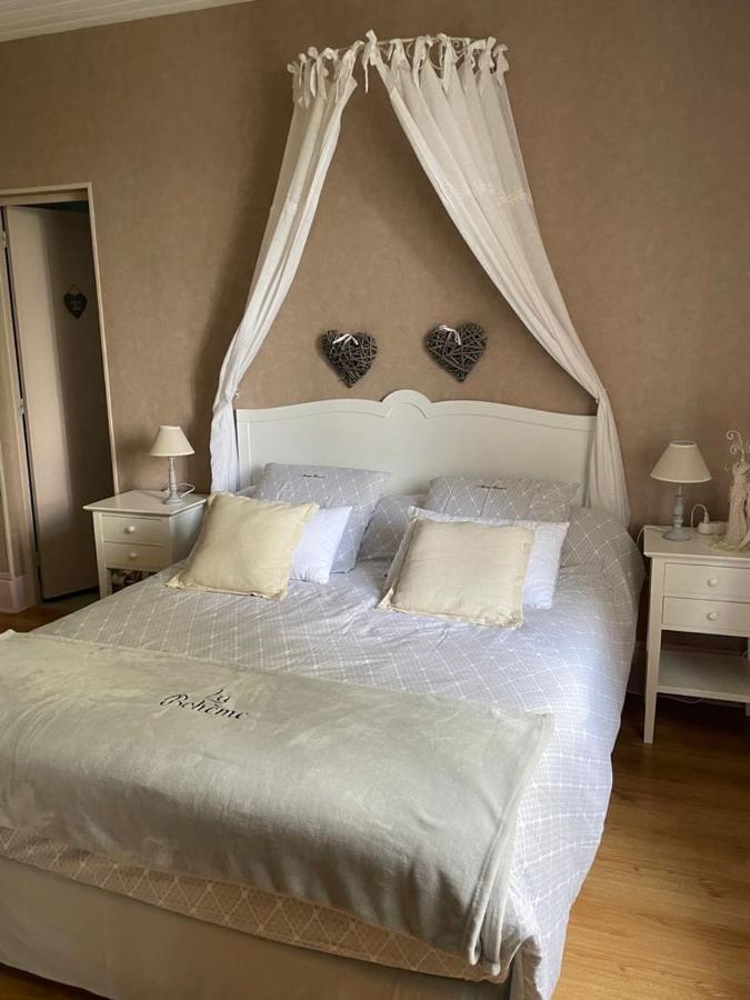 La Boheme Bed & Breakfast Francastel Екстериор снимка