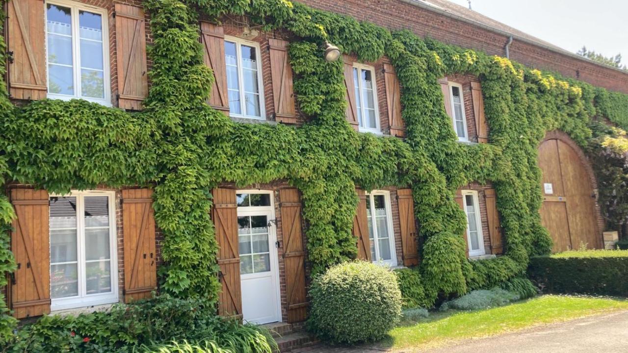 La Boheme Bed & Breakfast Francastel Екстериор снимка